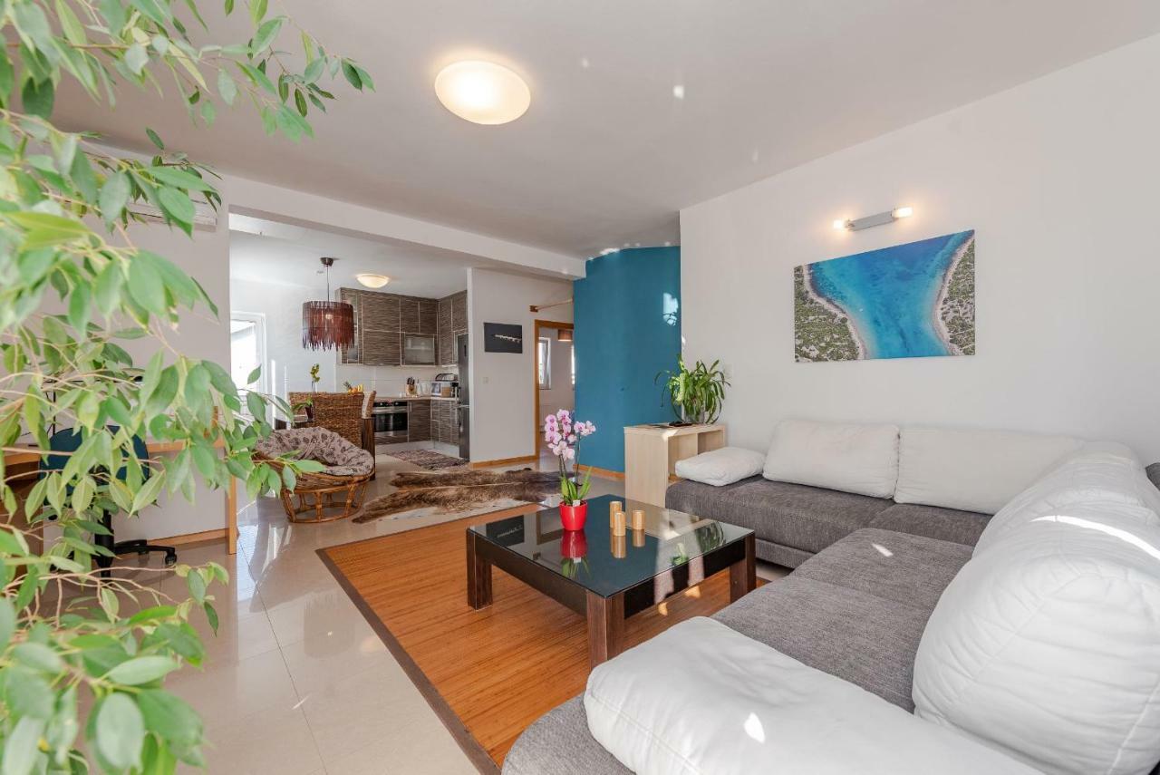 זאדאר Romantic Oasis Apartments מראה חיצוני תמונה